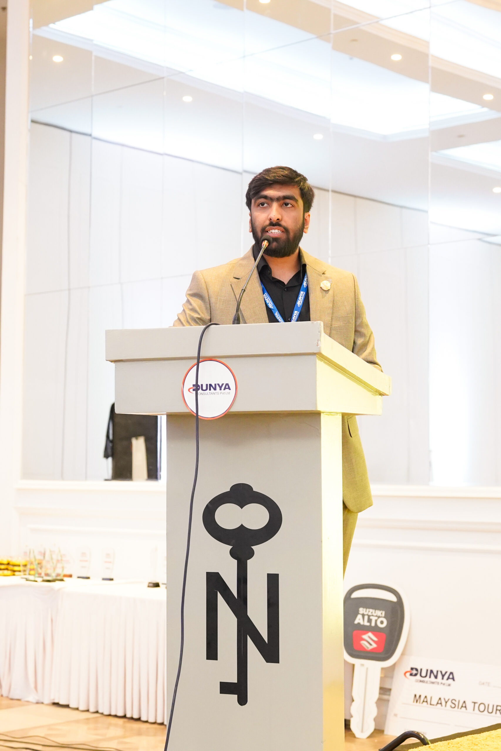 Dunya AGM (263 of 577)