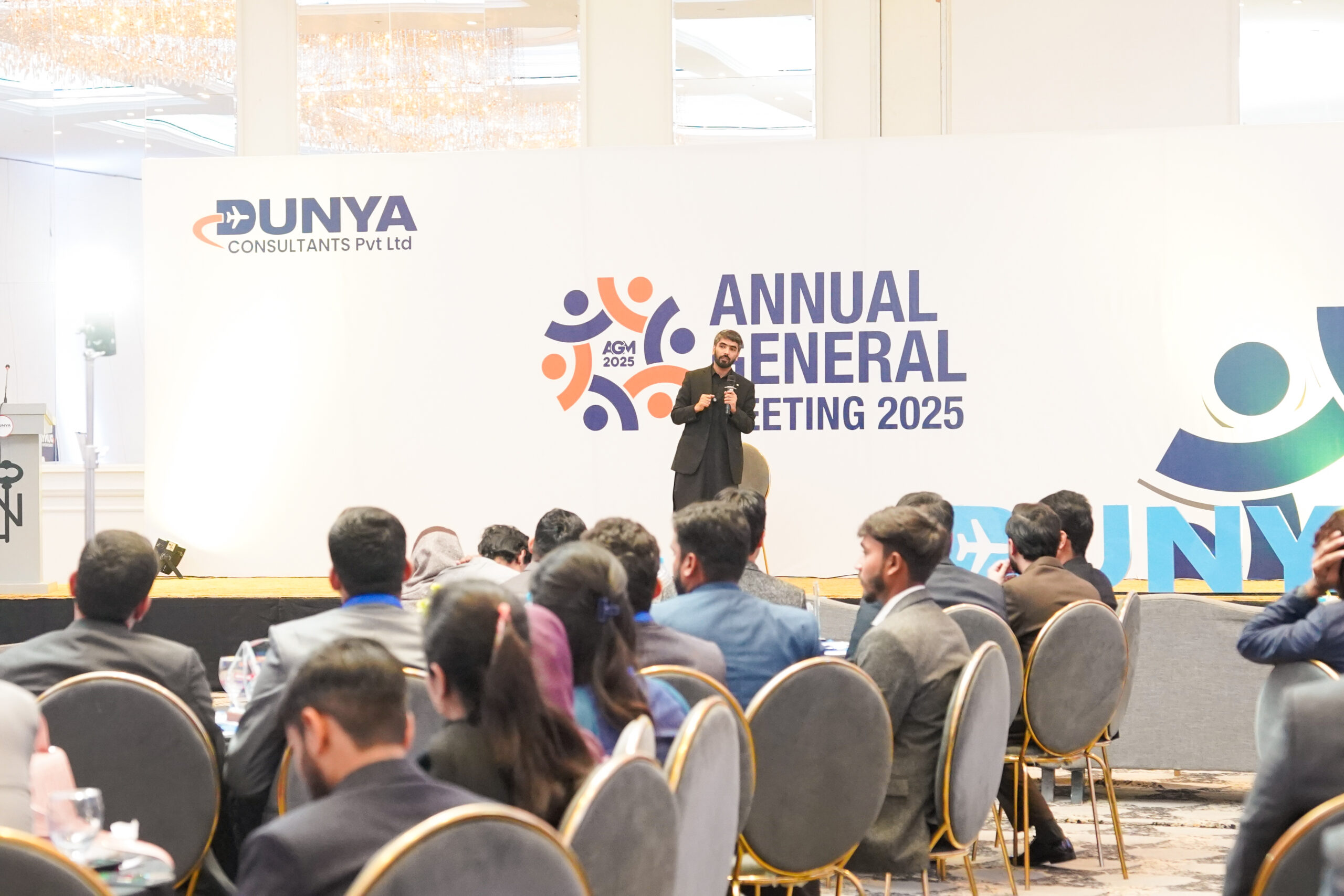 Dunya AGM (278 of 577)